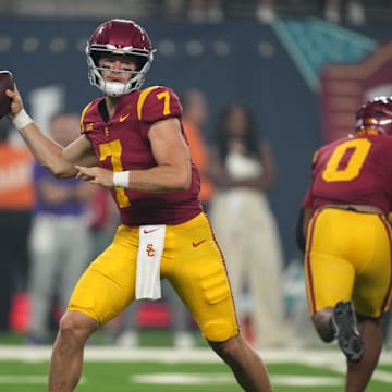 Sep 1, 2024; Paradise, Nevada, USA; Southern California Trojans quarterback Miller Moss (7)  throws the ball in the second half against the LSU Tigers at Allegiant Stadium