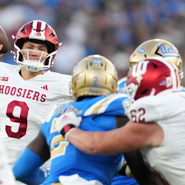 Indiana Hoosiers quarterback Kurtis Rourke (9) throws the ball in the second half against the UCLA Bruins at Rose Bowl.