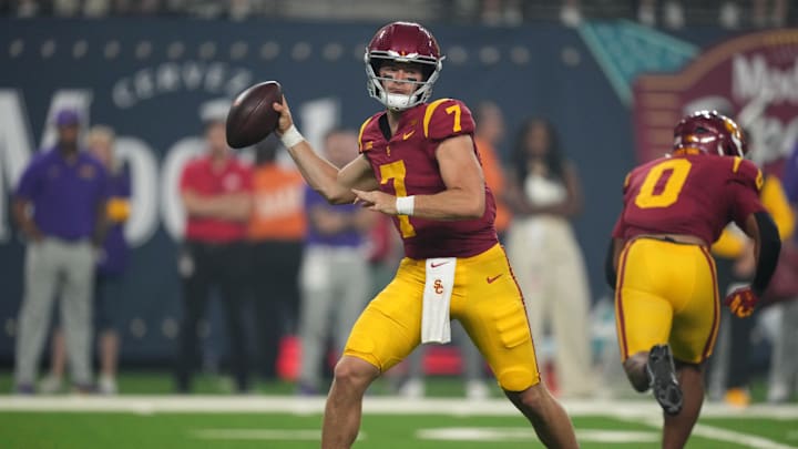 Sep 1, 2024; Paradise, Nevada, USA; Southern California Trojans quarterback Miller Moss (7)  throws the ball in the second half against the LSU Tigers at Allegiant Stadium