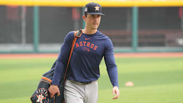 Apr 26, 2024; Mexico City, Mexico; Houston Astros pitching coach Bill Murphy during MLB Mexico City Series workout at Estadio Alfredo Harp Helu. Mandatory Credit: Kirby Lee-Imagn Images