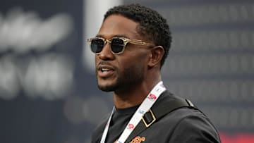 Sep 1, 2024; Paradise, Nevada, USA; Southern California Trojans former running back Reggie Bush attends the game against the LSU Tigers at Allegiant Stadium