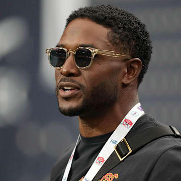 Sep 1, 2024; Paradise, Nevada, USA; Southern California Trojans former running back Reggie Bush attends the game against the LSU Tigers at Allegiant Stadium