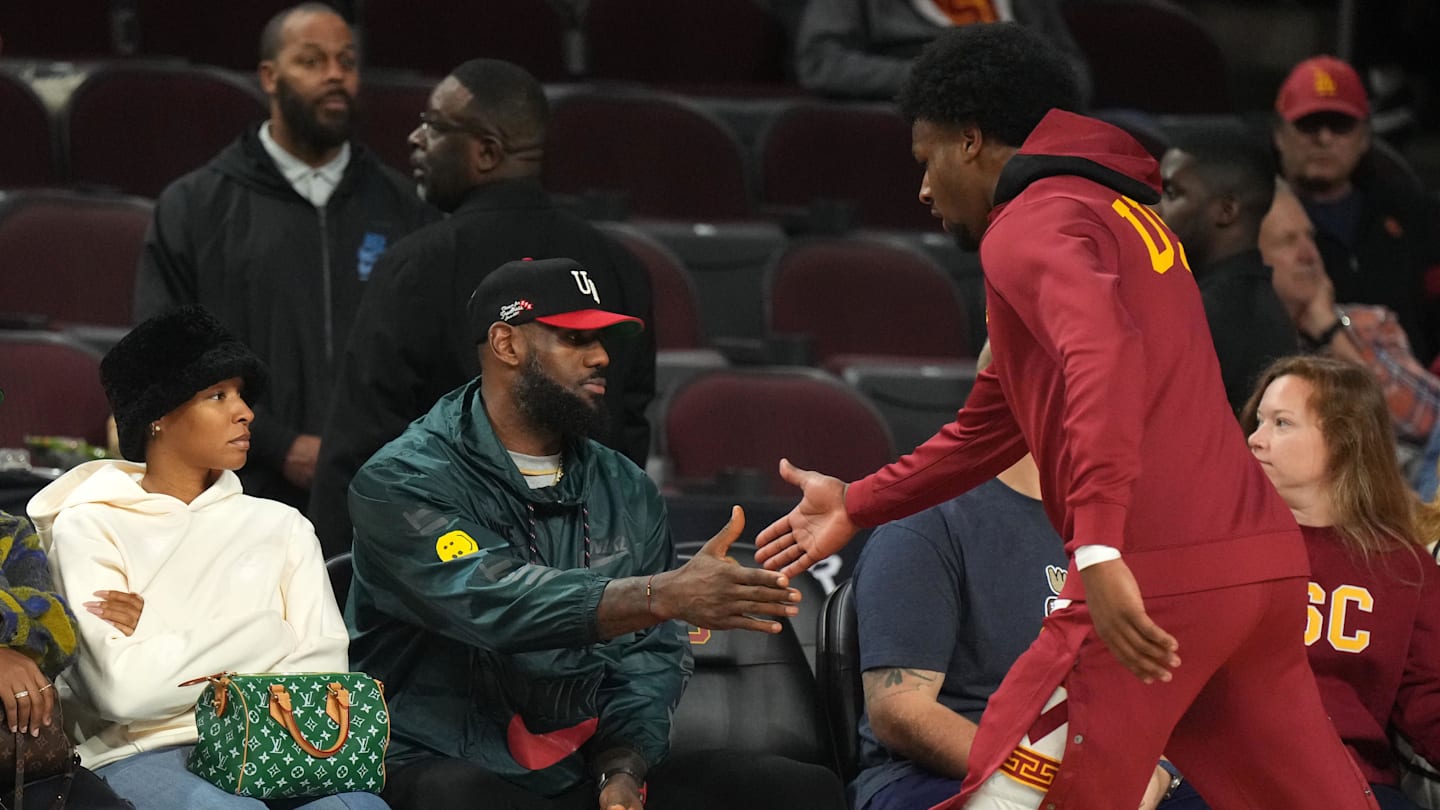 When Will LeBron and Bronny James Play First Game Together With Lakers?