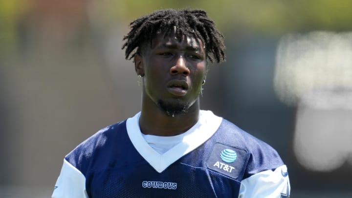 Jul 29, 2023; Oxnard, CA, USA; Dallas Cowboys linebacker DeMarvion Overshown (35) during training camp at the River Ridge Fields. 