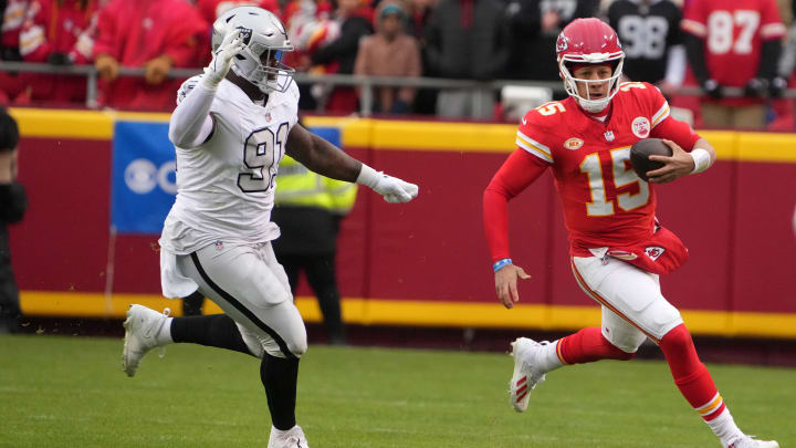 Las Vegas Raiders v Kansas City Chiefs