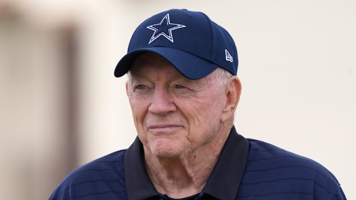 Jerry Jones dealt Micah Parsons to the Packers for Kenny Clark and two first-round picks Jerry Jones dealt Micah Parsons to the Packers for Kenny Clark and two first-round picks