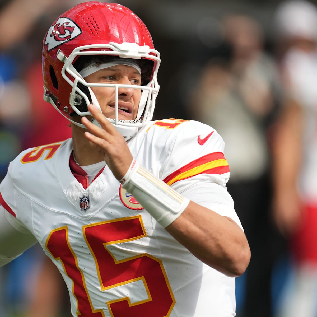 Patrick Mahomes Explains Rashee Rice Injury Play, KC Chiefs' Mindset  Without Star WR