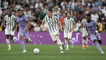 Jul 30, 2022; Pasadena California, USA; Juventus forward forward Dusan Vlahovic (9) moves the ball against Real Madrid during an international friendly at the Rose Bowl. Mandatory Credit: Kirby Lee-Imagn Images