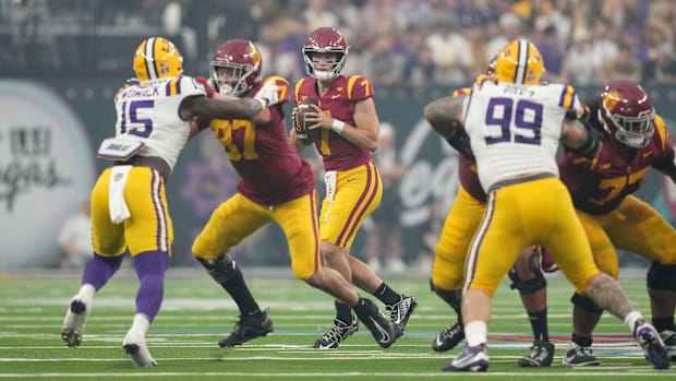 Southern California Trojans quarterback Miller Moss
