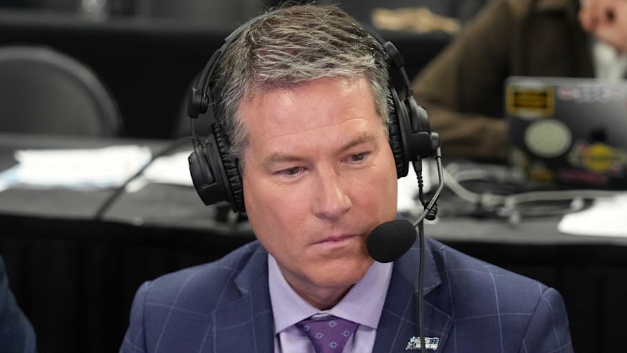 Brewers play-by-play caller, Brian Anderson, had fun with "finance bro" during Milwaukee's game against the Cubs. | Kirby Lee-Imagn Images