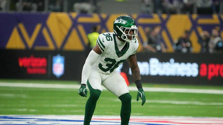 New York Jets safety Chuck Clark (36) against the Minnesota Vikings in the second half at Tottenham Hotspur Stadium.