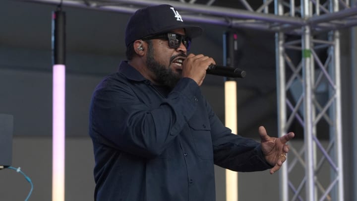Oct 22, 2023; Inglewood, California, USA; Recording artist Ice Cube performs.
