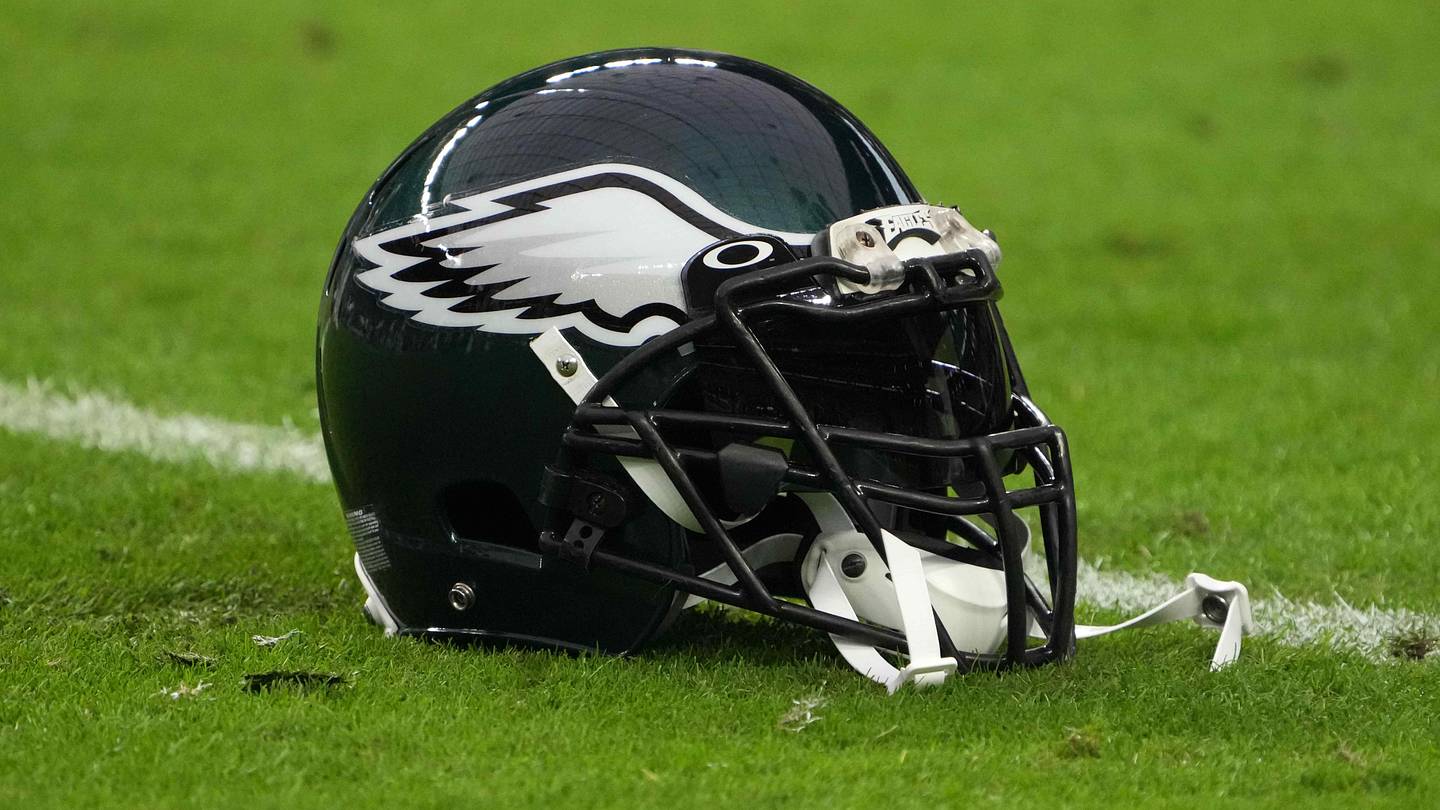 Eagles Announce Exciting Throwback Uniforms eagles-announce-exciting-throwback-uniforms