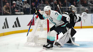 Dec 20, 2023; Los Angeles, California, USA; Seattle Kraken right wing Jordan Eberle (7) scores a goal against LA Kings goaltender Cam Talbot (39) in the third period at Crypto.com Arena. Mandatory Credit: Kirby Lee-Imagn Images