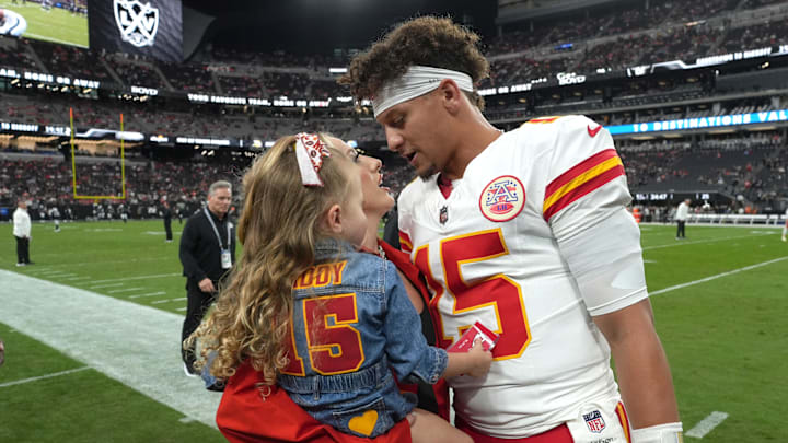 Oct 27, 2024; Paradise, Nevada, USA; Kansas City Chiefs quarterback Patrick Mahomes (15) interacts with wife Brittany and daughter Sterling during the game against the Las Vegas Raiders at Allegiant Stadium. Oct 27, 2024; Paradise, Nevada, USA; Kansas City Chiefs quarterback Patrick Mahomes (15) interacts with wife Brittany and daughter Sterling during the game against the Las Vegas Raiders at Allegiant Stadium.