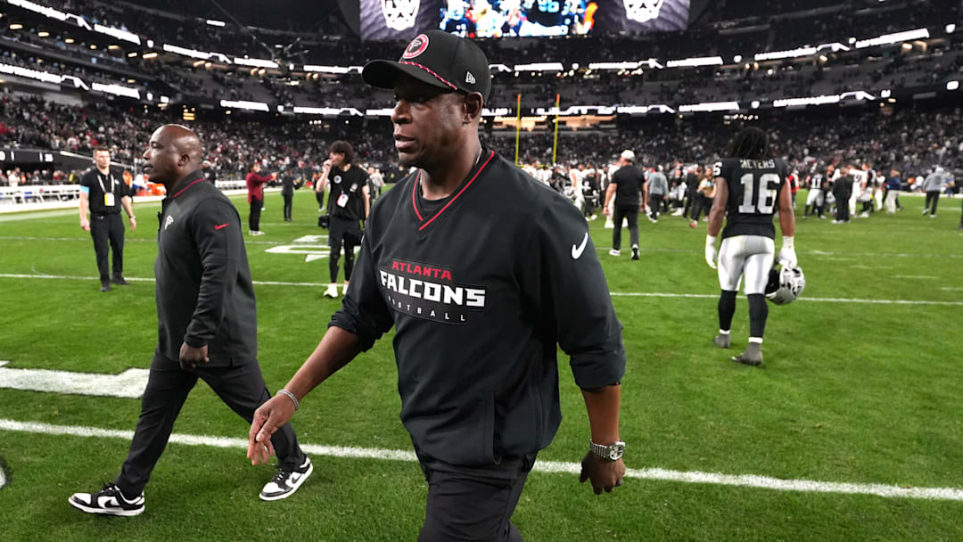 Dec 16, 2024; Paradise, Nevada, USA; Atlanta Falcons coach Raheem Morris leaves the field after the game against the Las Vegas Raiders at Allegiant Stadium. Mandatory Credit: Kirby Lee-Imagn Images