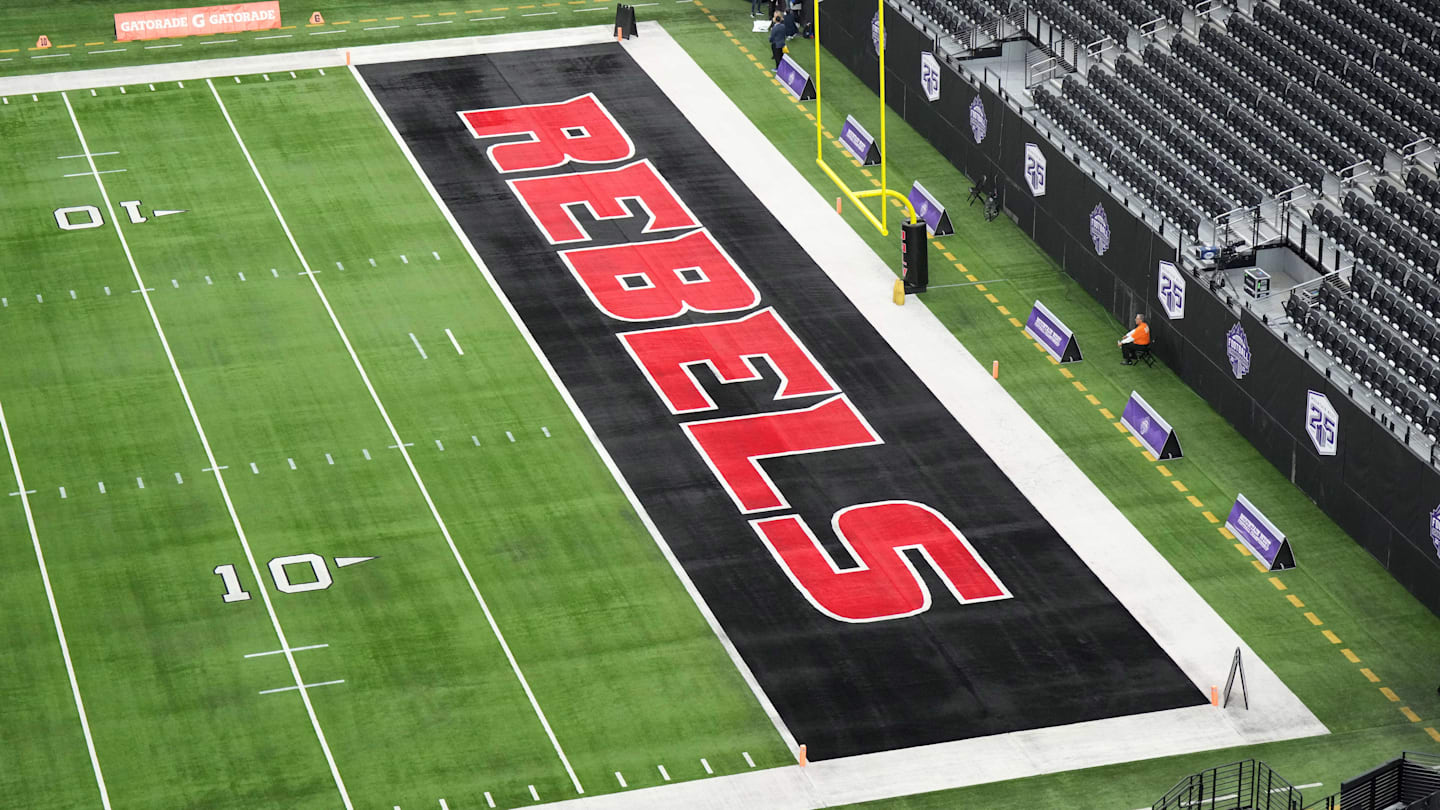 New Mexico Beats UNLV 40-35, Lobos 6-3