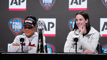 South Carolina basketball coach Dawn Staley and Iowa Hawkeyes star Caitlin Clark