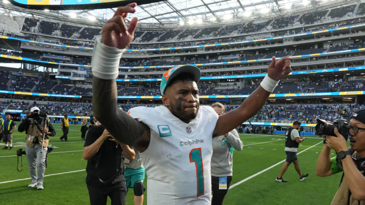 Miami Dolphins quarterback Tua Tagovailoa (1) celebrates.
