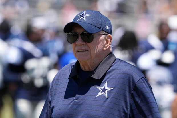 Dallas Cowboys owner Jerry Jones at training camp at the River Ridge Fields
