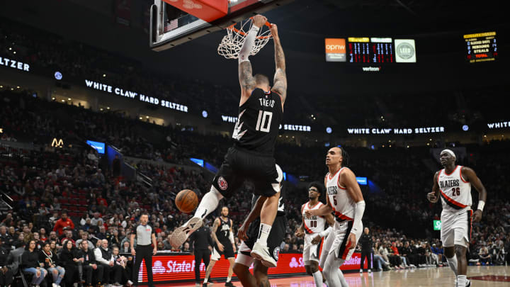 Daniel Theis signed with the New Orleans Pelicans