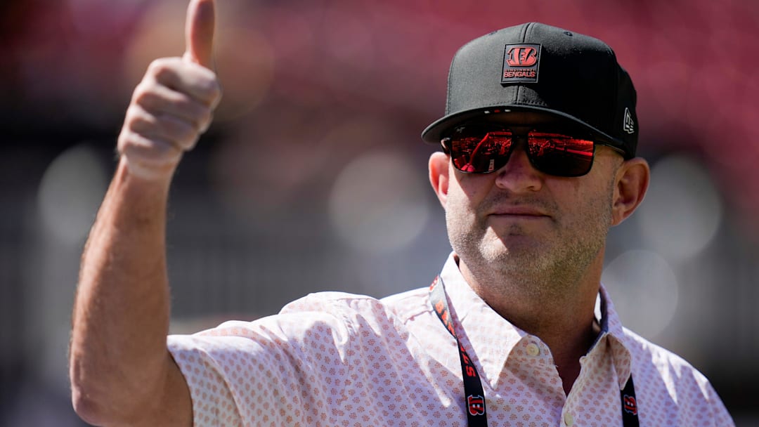 Cincinnati Bengals director of player personnel Duke Tobin gives a thumbs up during warmups before the NFL Week 1 game between the Cleveland Browns and the Cincinnati Bengals at Huntington Bank Field in Cleveland on Sunday, Sept. 7, 2025.