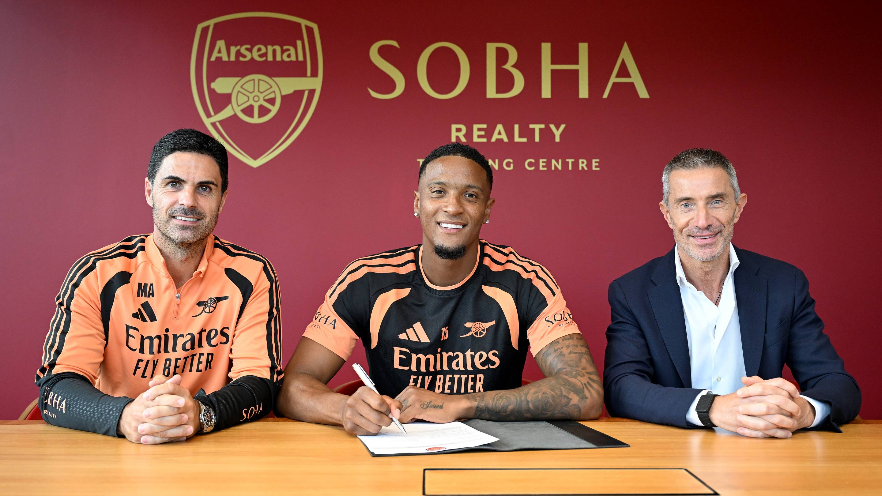 Arsenal confirm signing of Ezri Konsa from Aston Villa