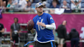 Feb 1, 2025; Orlando, FL, USA; Detroit Lions quarterback Jared Goff (16) throws the ball during NFC Practice for the Pro Bowl Games at Camping World Stadium. Mandatory Credit: Kirby Lee-Imagn Images