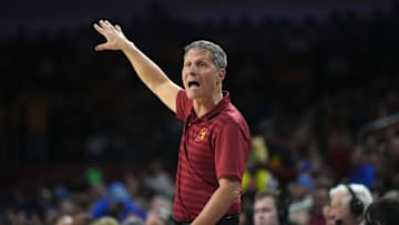 Jan 27, 2025; Los Angeles, California, USA; Southern California Trojans head coach Eric Musselman reacts against the UCLA Bruins at Galen Center. Mandatory Credit: Kirby Lee-Imagn Images