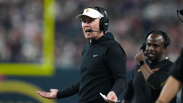  Southern California Trojans head coach Lincoln Riley reacts against the Texas A&M Aggies in the first half at Allegiant 