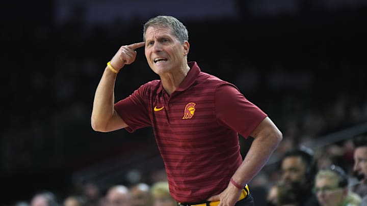 Jan 14, 2025; Los Angeles, California, USA; Southern California Trojans head coach Eric Musselman reacts in the first half against the Iowa Hawkeyes at Galen Center. Mandatory Credit: Kirby Lee-Imagn Images Jan 14, 2025; Los Angeles, California, USA; Southern California Trojans head coach Eric Musselman reacts in the first half against the Iowa Hawkeyes at Galen Center. Mandatory Credit: Kirby Lee-Imagn Images