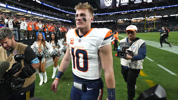 Nix has rallied Denver to a 7–5 record. 