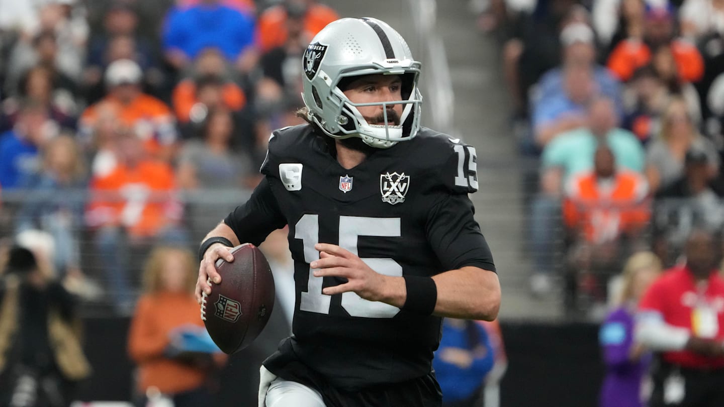 Raiders Quarterback Gardner Minshew Out for Season