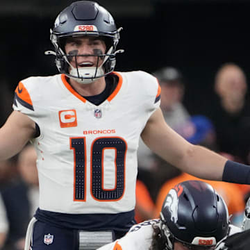 Nov 24, 2024; Paradise, Nevada, USA; Denver Broncos quarterback Bo Nix (10) gestures in the first half against the Las Vegas Raiders at Allegiant Stadium.