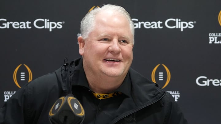 Jan 18, 2025; Atlanta, GA, USA; Ohio State Buckeyes offensive coordinator Chip Kelly during 2025 CFP National Championship Media Day at Georgia World Congress Center, Building A. Jan 18, 2025; Atlanta, GA, USA; Ohio State Buckeyes offensive coordinator Chip Kelly during 2025 CFP National Championship Media Day at Georgia World Congress Center, Building A.