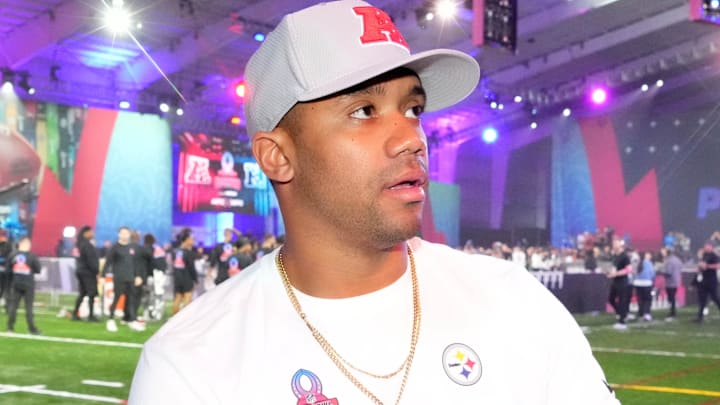 Russell Wilson (3) of the Pittsburgh Steelers during the Pro Bowl Skills Challenge at Nicholson Fieldhouse. Russell Wilson (3) of the Pittsburgh Steelers during the Pro Bowl Skills Challenge at Nicholson Fieldhouse.