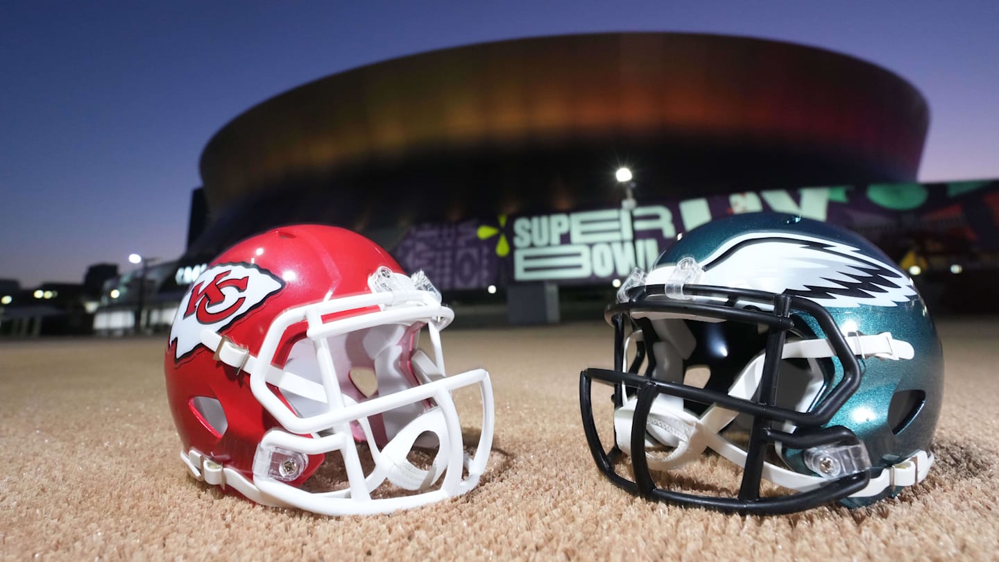 Chiefs' Worthy Returns to Practice After Shoulder Injury