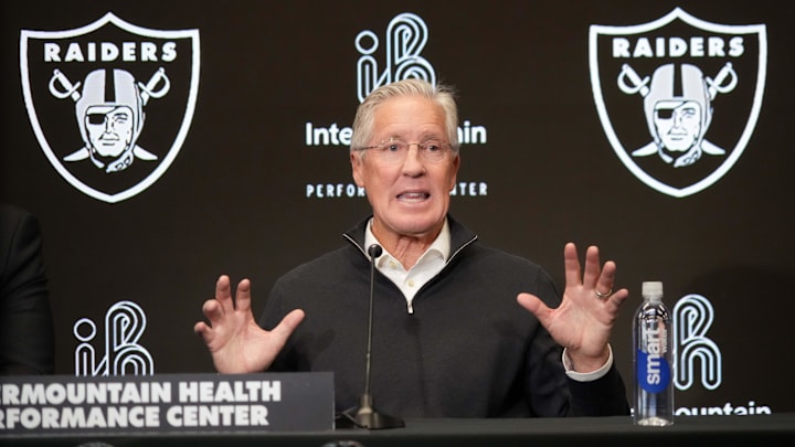 Pete Carroll is in Las Vegas now, but is that enough to sway Stafford to join? 