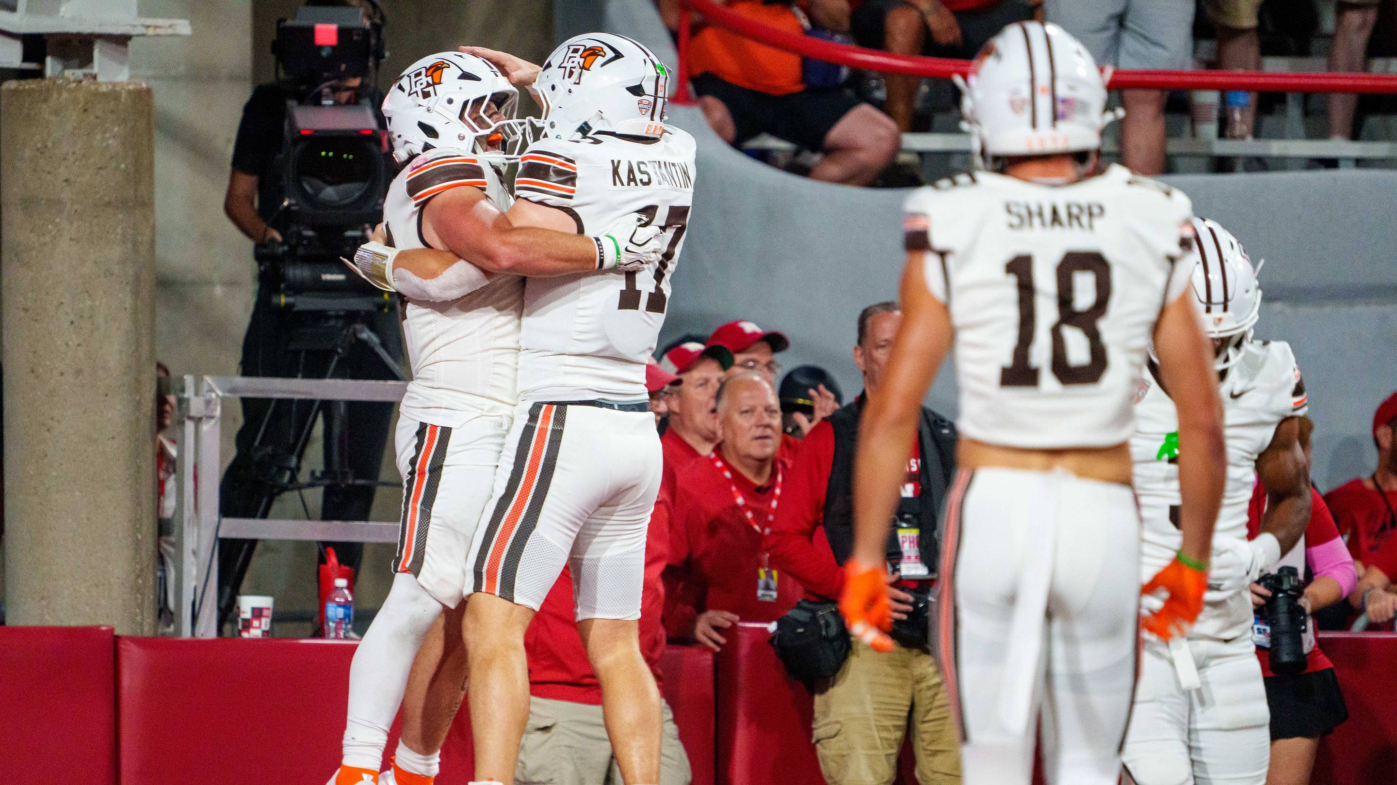 Sep 12, 2026; Lincoln, Nebraska, USA; Bowling Green Falcons fullback Leo Kemp (44) and Bowling Green Falcons quarterback Jay Kastantin (17) celebrate after a touchdown against the Nebraska Cornhuskers during the fourth quarter at Memorial Stadium. Mandatory Credit: Dylan Widger-Imagn Images | IMAGN