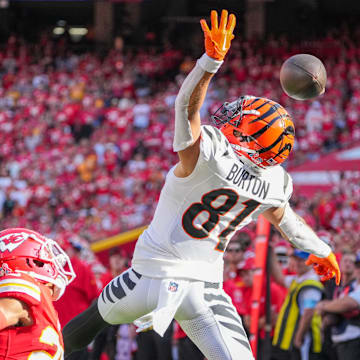 Sep 15, 2024; Kansas City, Missouri, USA; Cincinnati Bengals wide receiver Jermaine Burton (81) can’t make the catch as Kansas City Chiefs cornerback Trent McDuffie (22) defends during the first half at GEHA Field at Arrowhead Stadium. Mandatory Credit: Denny Medley-Imagn Images