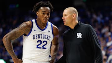Kentucky Wildcats head coach Mark Pope talks with center Amari Williams during the second half against the Kentucky Wesleyan Panthers at Rupp Arena at Central Bank Center. 