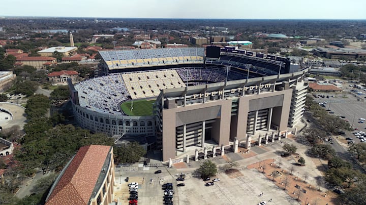 Ole Miss v LSU