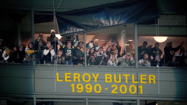 The name of Green Bay Packers former safety LeRoy Butler is unveiled halftime ceremony 