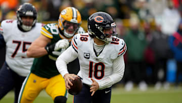 Chicago Bears v Green Bay Packers