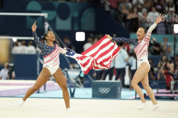 Jordan Chiles, Suni Lee, USA gymnastics