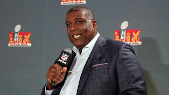 Fox's Curt Menefee had a memorable television moment this week that had nothing to do with football.