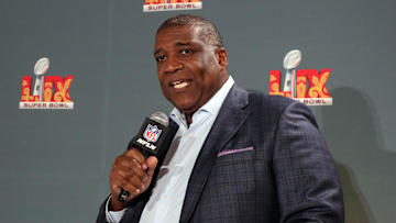 Fox's Curt Menefee had a memorable television moment this week that had nothing to do with football.