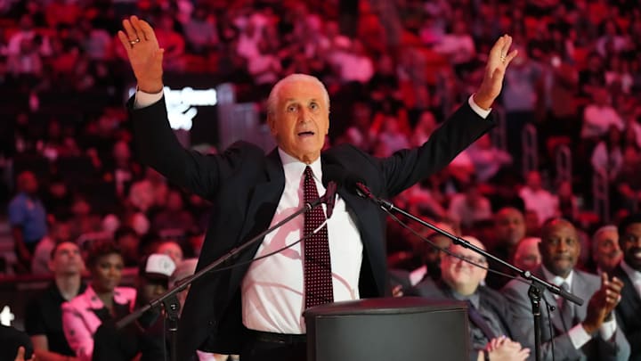 Pat Riley loves cookies, but denies taking LeBron’s 10 years ago.