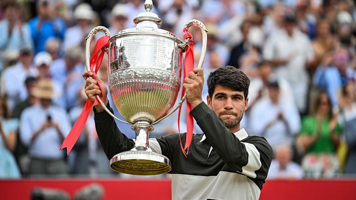 Carlos Alcaraz beat Jiri Lehecka in the final at Queen's Club. Carlos Alcaraz beat Jiri Lehecka in the final at Queen's Club.