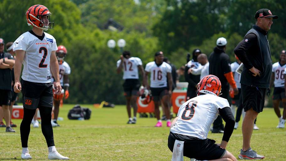 Cincinnati Bengals place kicker Evan McPherson (2) lines up to kick a field goal during a session of organized team activities on the Bengals practice field at Paycor Stadium in downtown Cincinnati on Tuesday, June 3, 2025. | Sam Greene/The Enquirer / USA TODAY NETWORK via Imagn Images